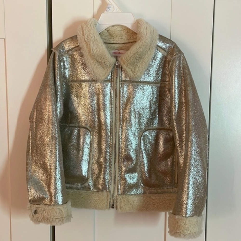 Design History Gold/Cream Toddler Jacket *6